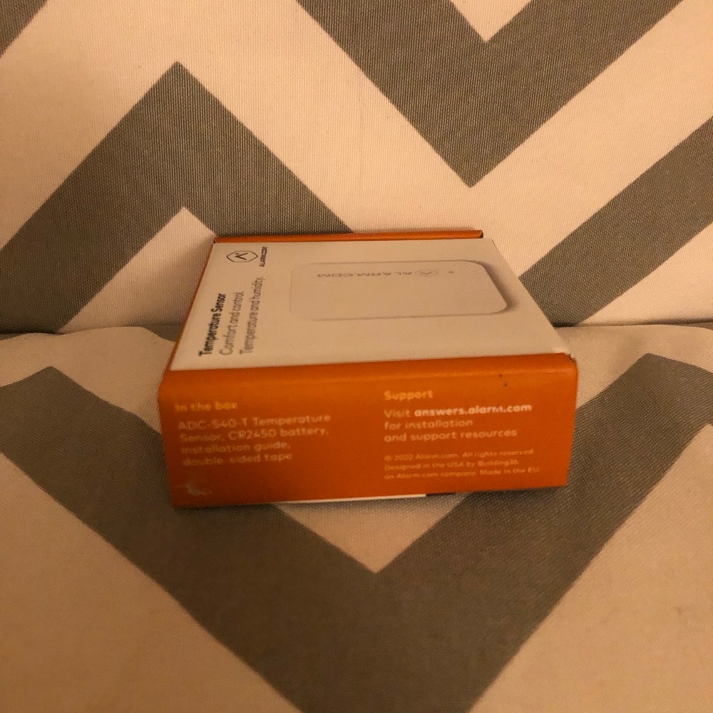 Alarm.com Temperature & Humidity Sensor NEW - Picture 3 of 5